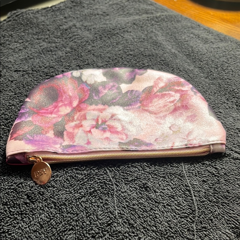 Pink Floral Cosmetic Bag with Watercolor Design - Picture 4 of 4